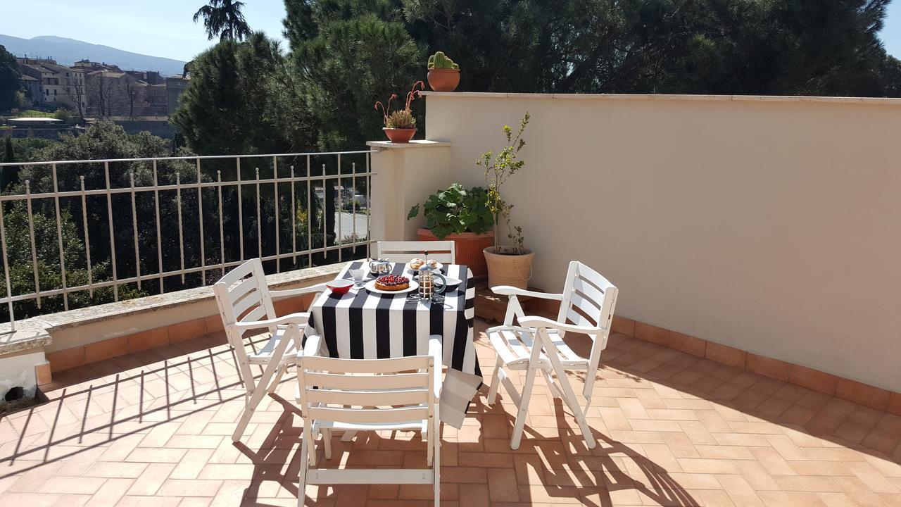 Le Petit Relais Bed & Breakfast Viterbo Eksteriør bilde